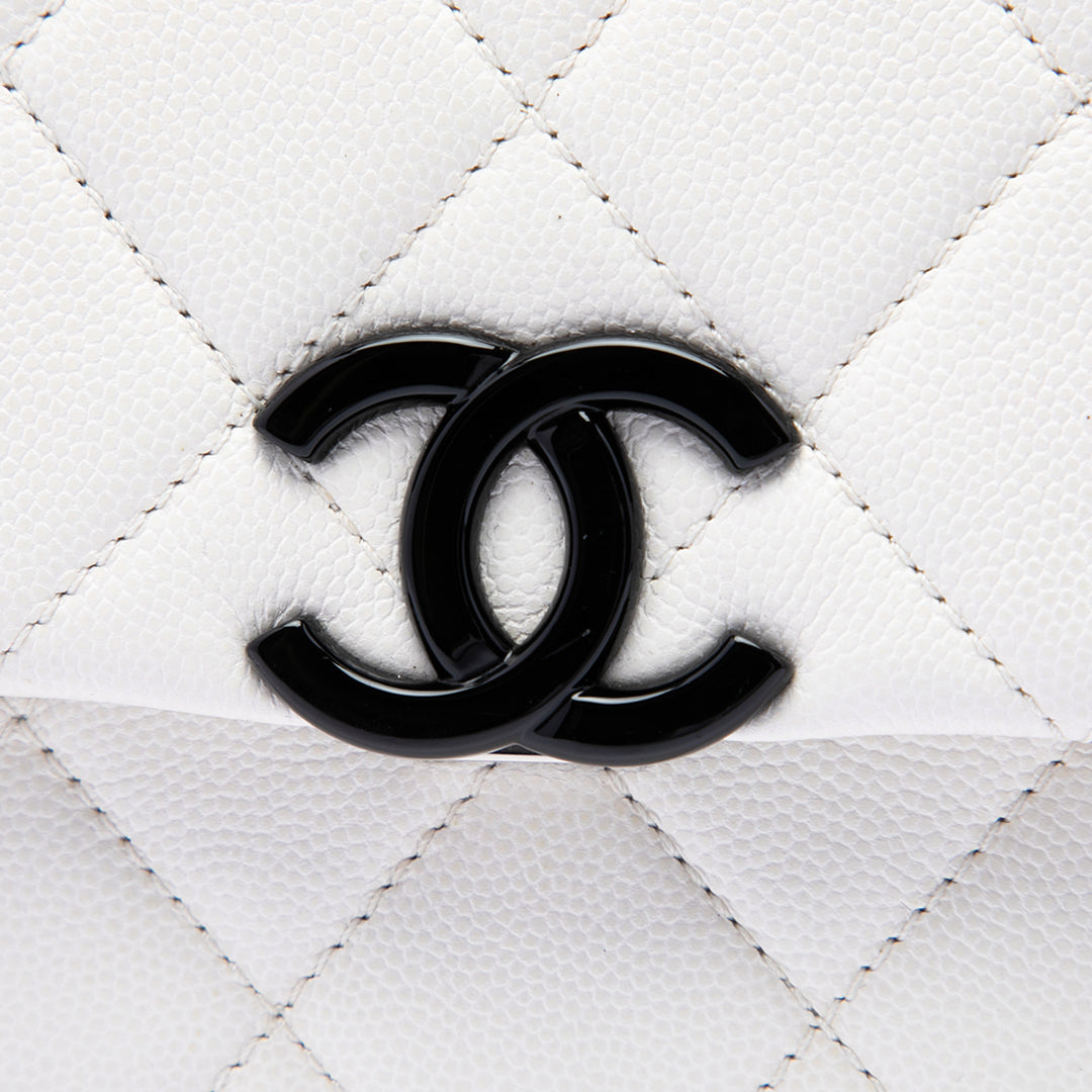 Chanel Matelassé My Everything à rabat Petit Cuir caviar Blanc – vue 5 – GABY PARIS