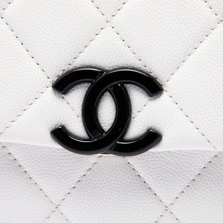 Chanel Matelassé My Everything à rabat Petit Cuir caviar Blanc – vue 5 – GABY PARIS