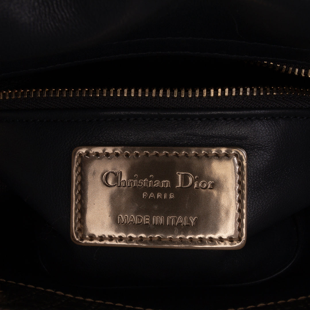 Métallisé Microcannage Lady Dior Mini Doré