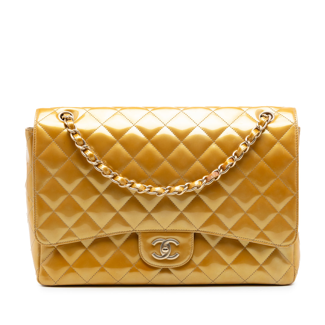 Chanel Maxi Classic Cuir verni Simple rabat