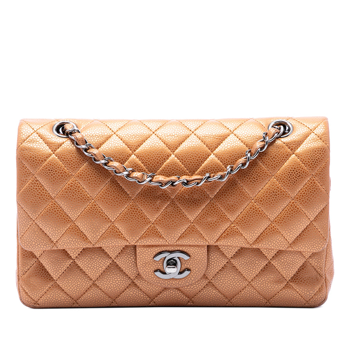 Chanel Sac porté épaule Classic Métallisé Double rabat Moyen Cuir caviar Marron – vue principale – GABY PARIS