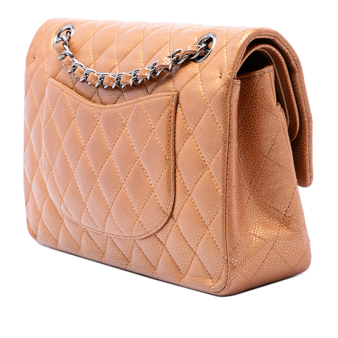 Chanel Sac porté épaule Classic Métallisé Double rabat Moyen Cuir caviar Marron – vue 2 – GABY PARIS
