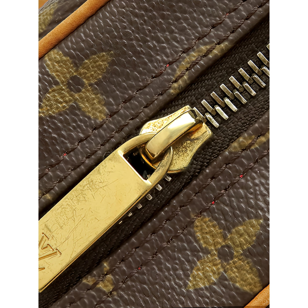 Louis Vuitton Croissant MM Monogram Marron – vue 6 – GABY PARIS