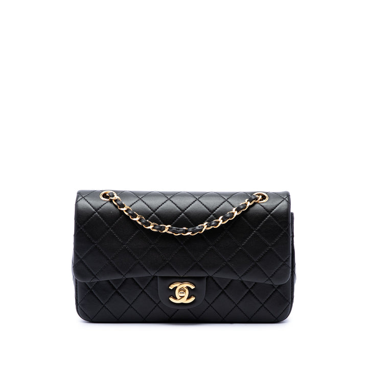 Chanel Classic Double rabat Moyen Cuir d'agneau Noir – vue principale – GABY PARIS