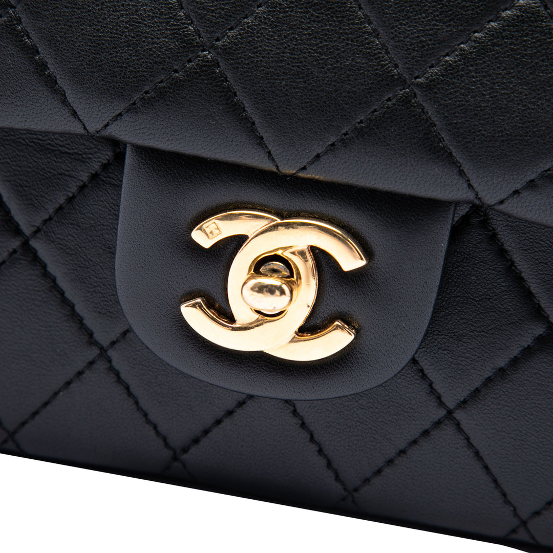 Chanel Classic Double rabat Moyen Cuir d'agneau Noir – vue 5 – GABY PARIS