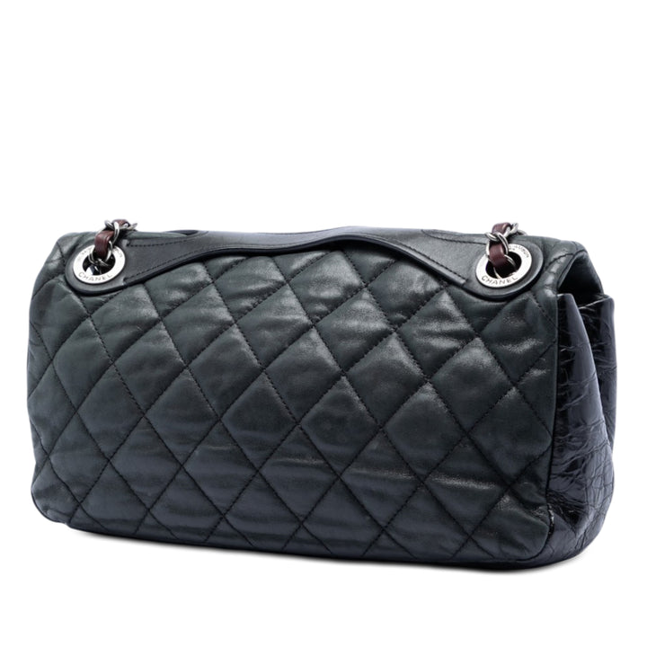 Chanel Medium Iridescent Cuir de veau In The Mix à rabat