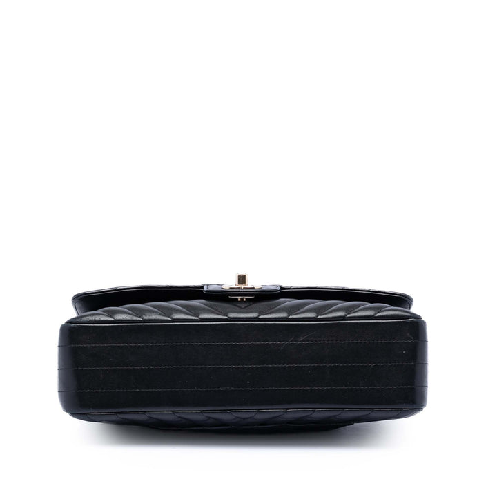 Chanel Medium Classic Chevron Cuir d’agneau Double rabat