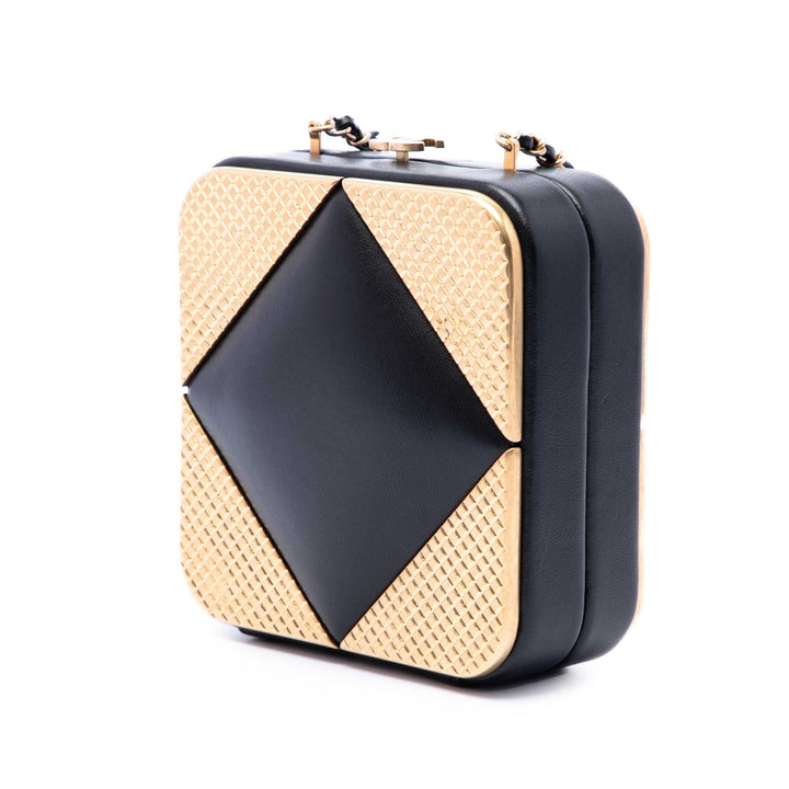 Chanel CC Cuir d'agneau et Metal Square Pochette avec chaîne