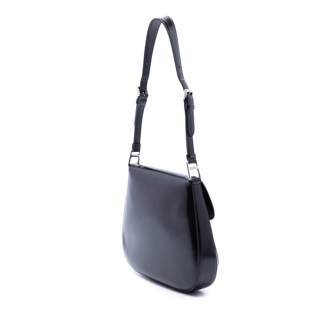 Prada Sac porté épaule Spazzolato Cleo à rabat Moyen Noir – vue 2 – GABY PARIS