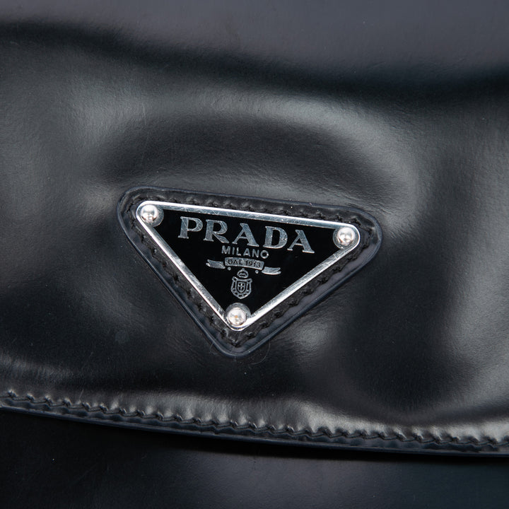 Prada Sac porté épaule Spazzolato Cleo à rabat Moyen Noir – vue 5 – GABY PARIS