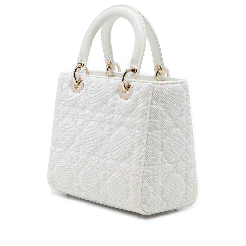 Dior Sac à main Lady Dior Mesh Cannage Moyen Blanc – vue 2 – GABY PARIS