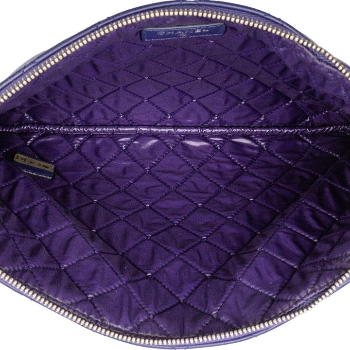Chanel Medium CC Quilted Cuir d’agneau O Étui Pochette Violet