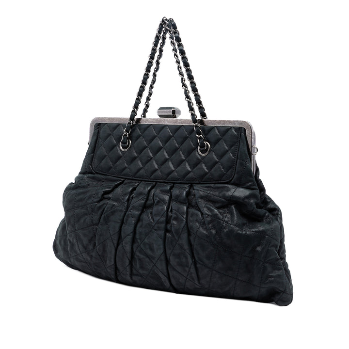 Chanel Iridescent Matelassé Cuir de veau Chic Frame Sac