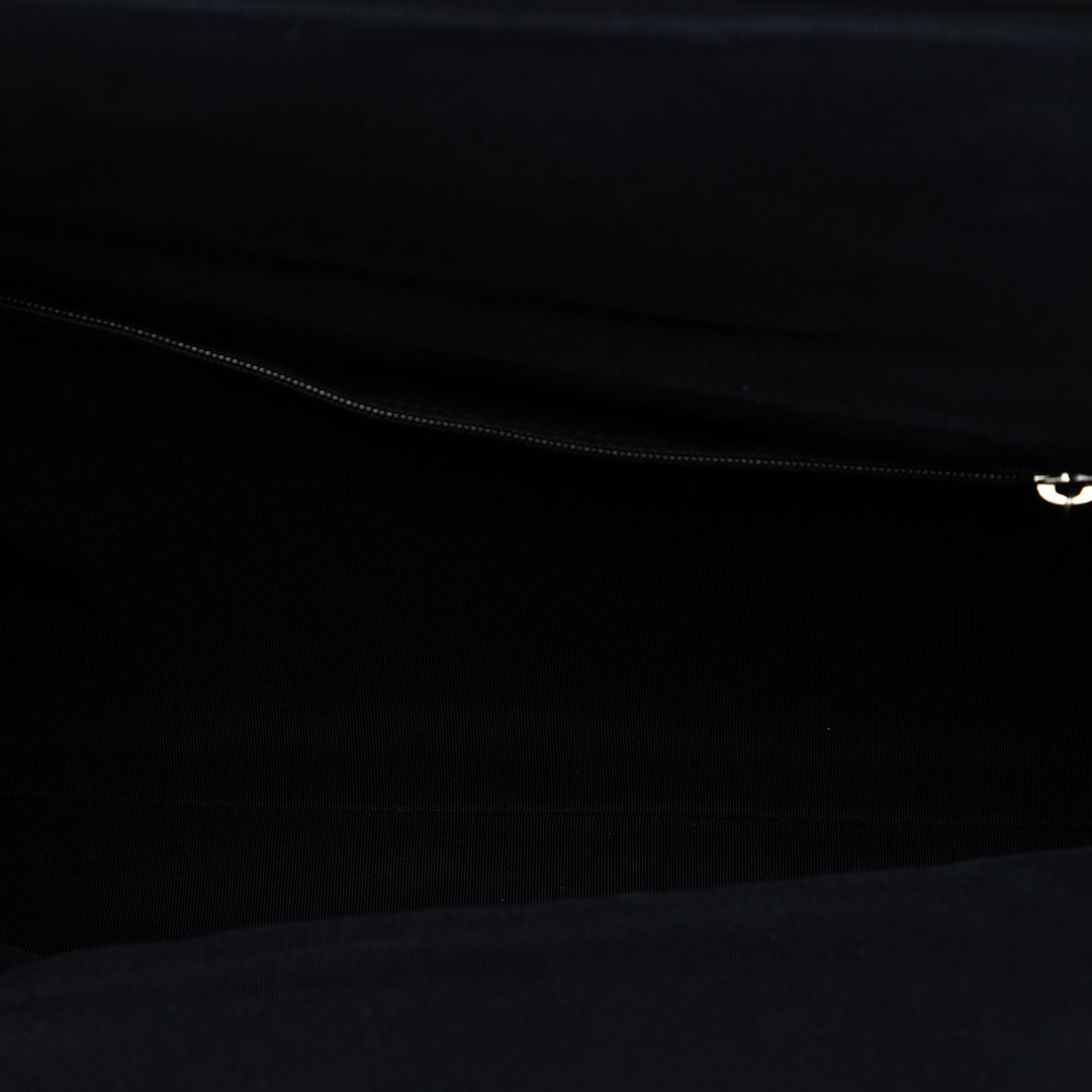 Chanel Iridescent Matelassé Cuir de veau Chic Frame Sac