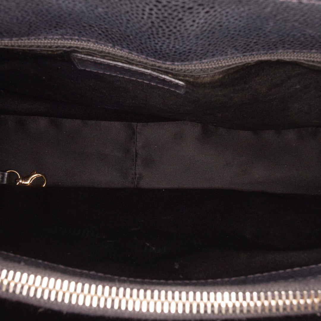 Caviar Grand Shopping Tote Black - Gaby Paris
