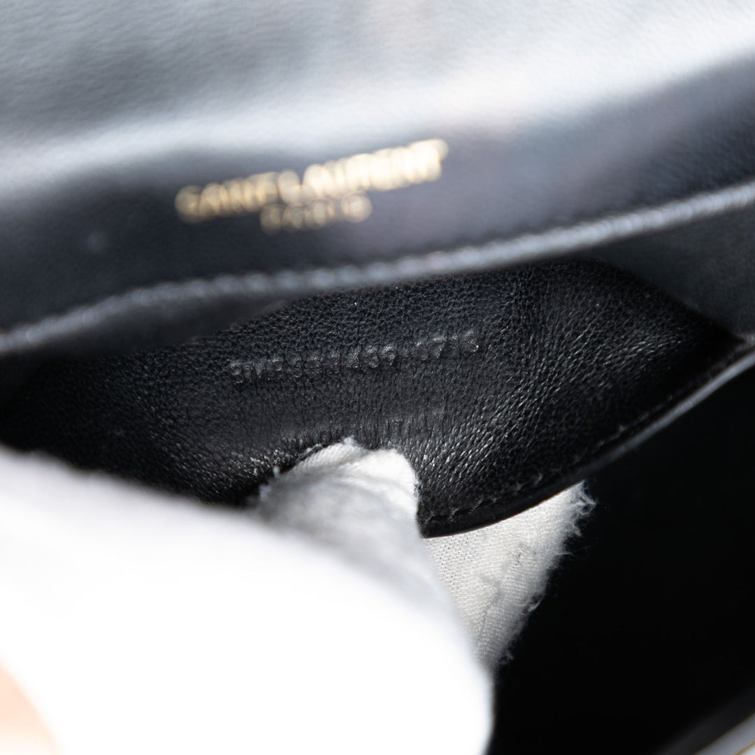 Saint Laurent Small Cuir verni Monogram Vicky Sac à chaîne