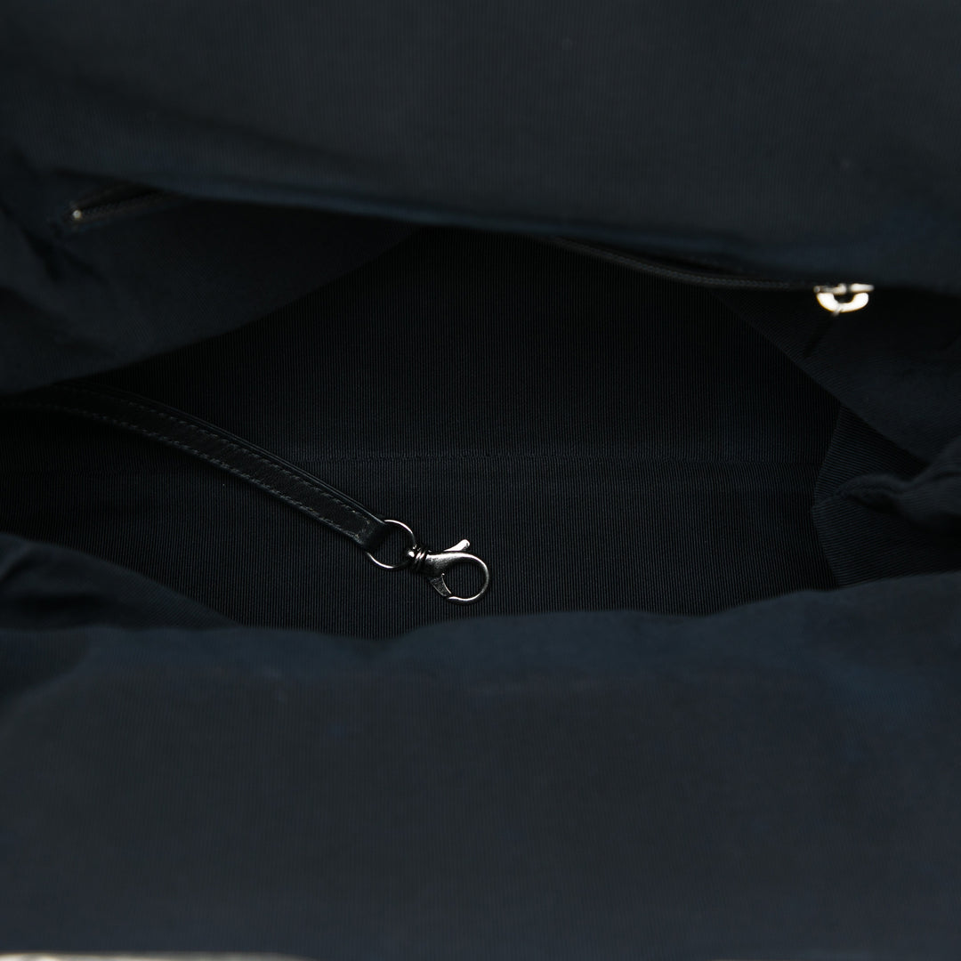 Chanel Matelassé Iridescent Cuir de veau Chic Quilt Frame Sac