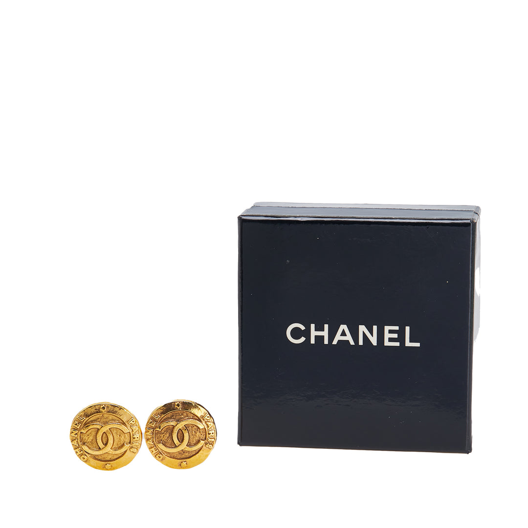 Chanel Doré Plated CC Round Clip On Boucles d’oreilless Doré – GABY PARIS Authentique