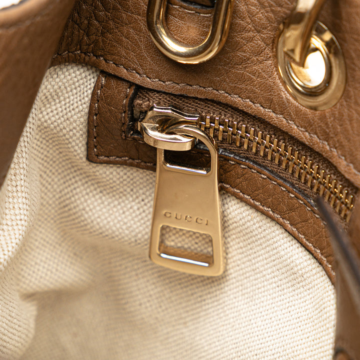 Gucci Small Cuir de veau Bamboo Shopper Sac