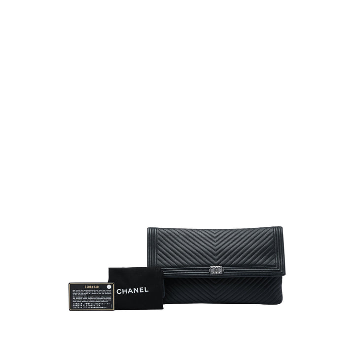 Chevron CC Beauty Boy Foldover Pochette Cuir de veau Noir