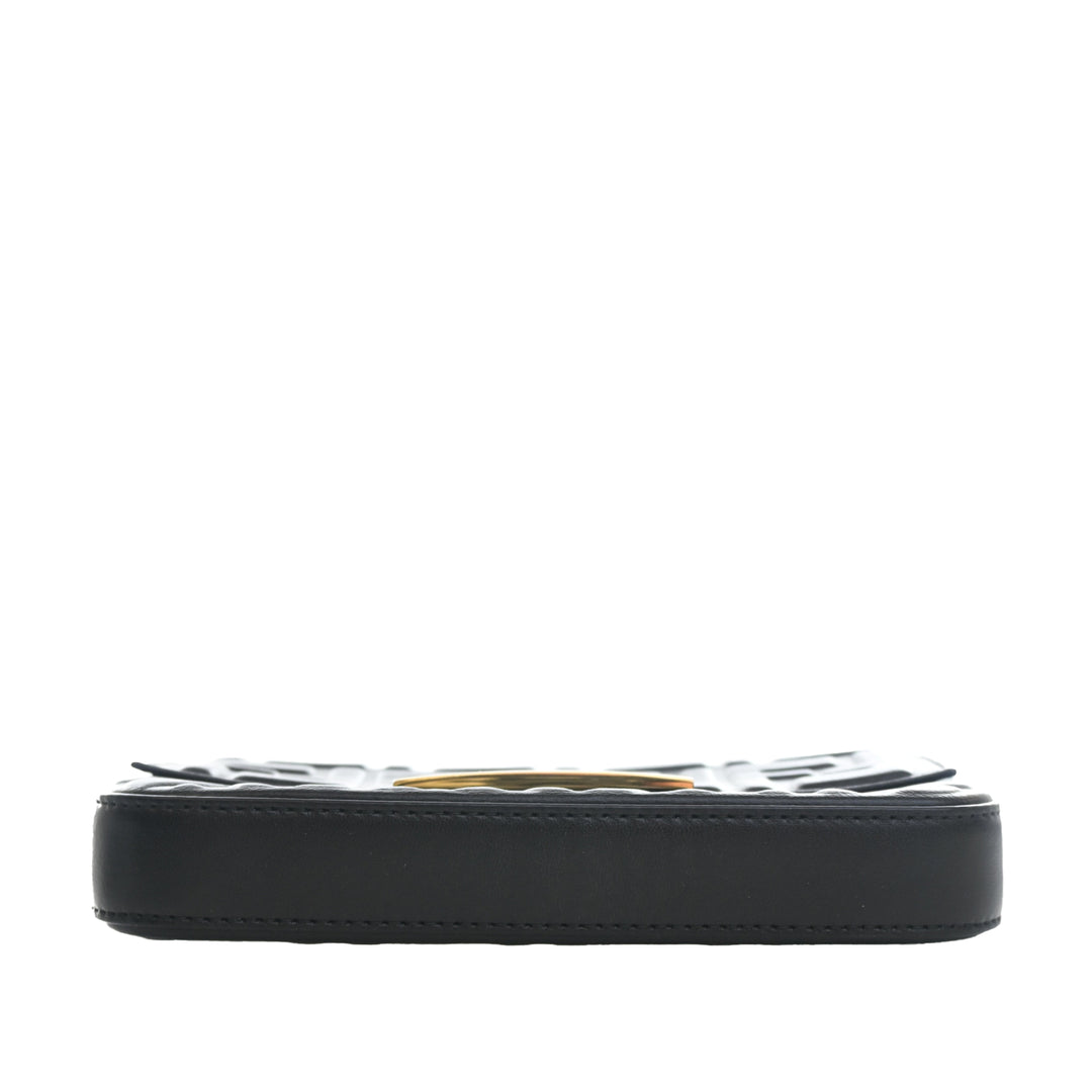 Fendi Zucca embossé Cuir Baguette Phone Pochette Sac