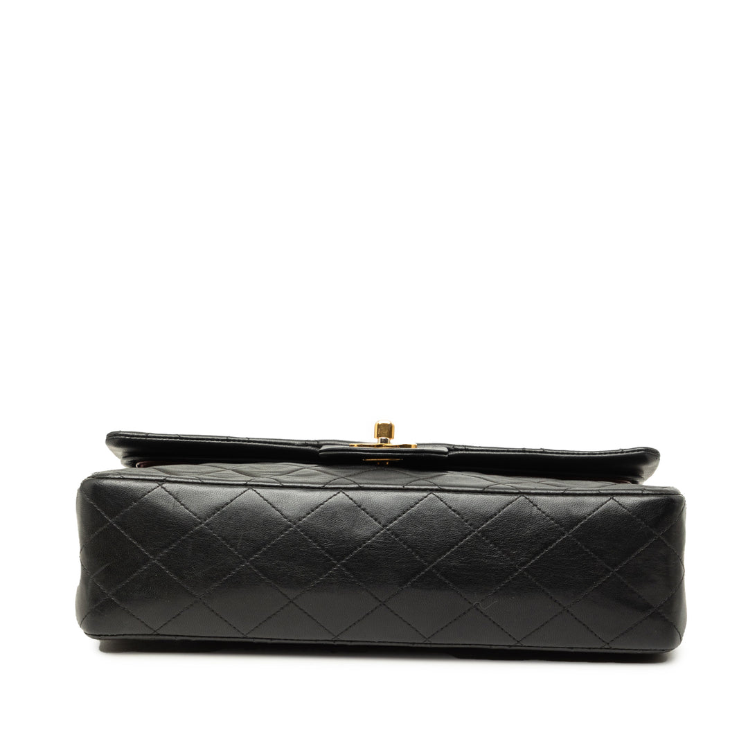 Chanel Medium Classic Cuir d'agneau Double rabat