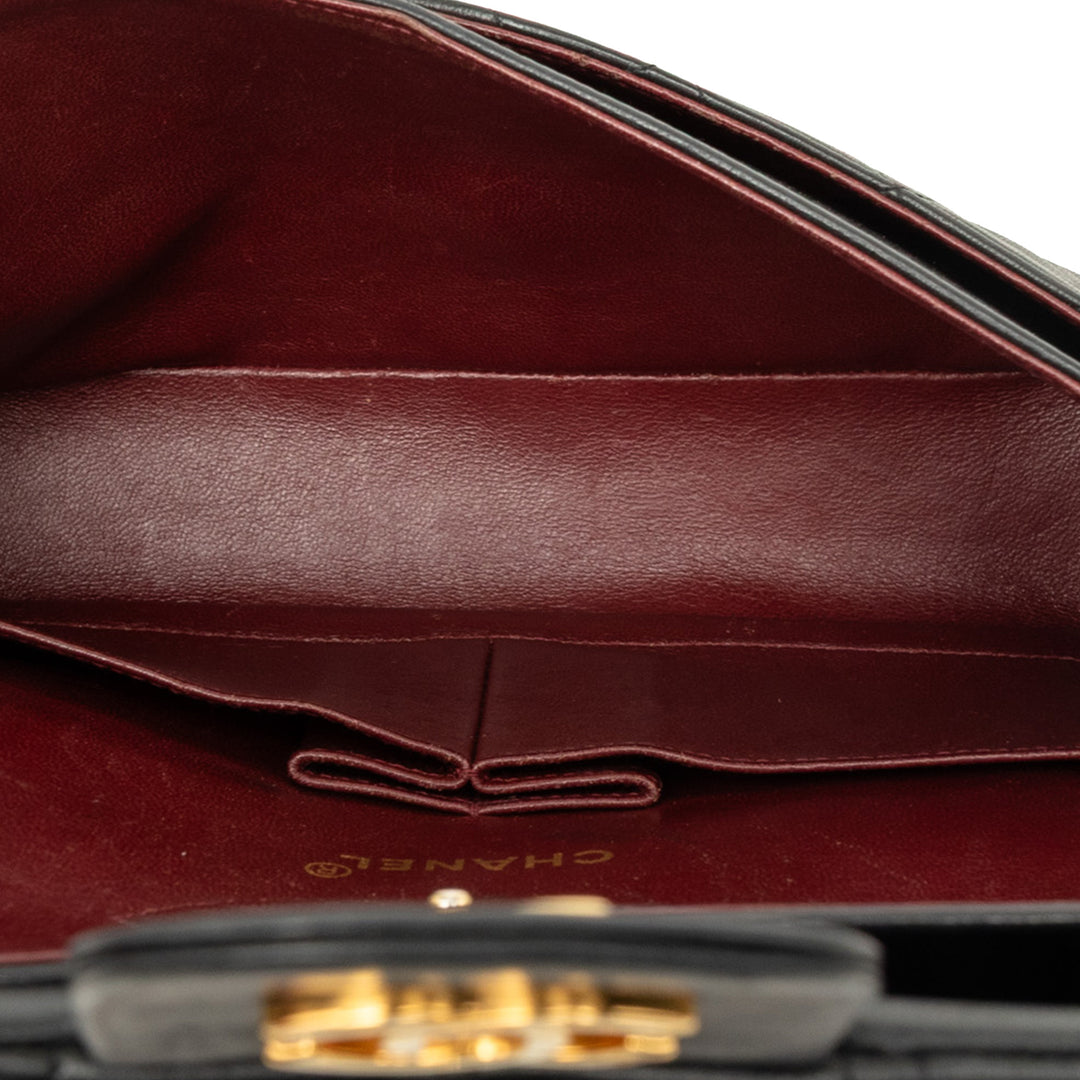 Chanel Medium Classic Cuir d'agneau Double rabat