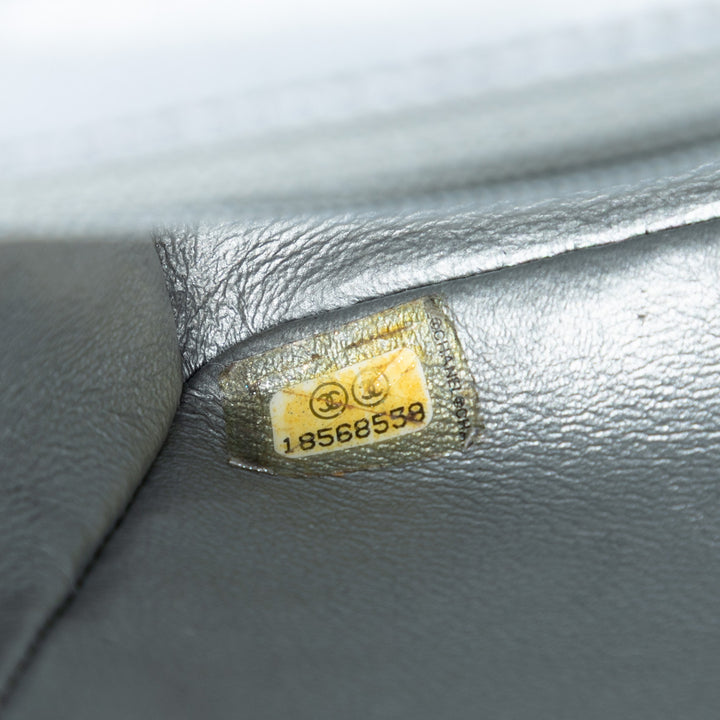 Chanel Small Matelassé Metallic Cuir d’agneau Simple rabat