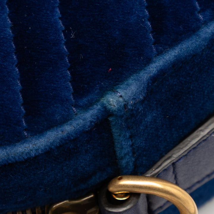 Gucci Small GG Marmont Matelasse Velours Sac porté croisé
