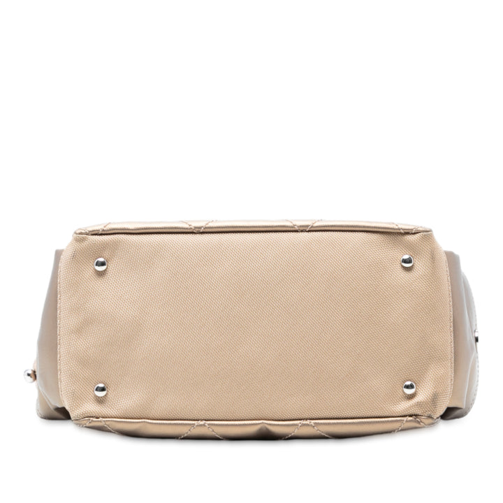 Chanel Paris Biarritz Matelassé Coated Toile Sac à main