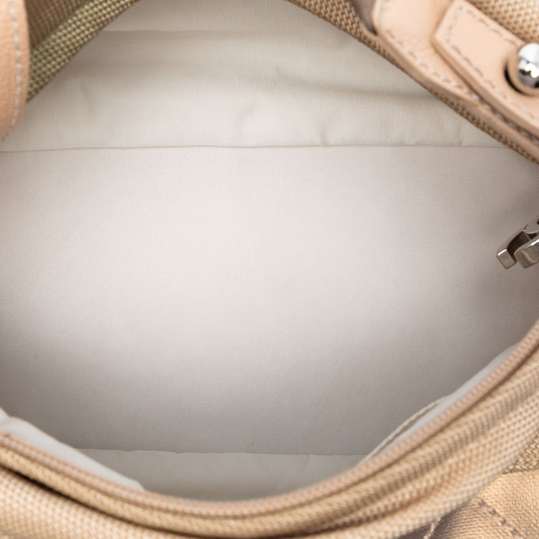 Chanel Paris Biarritz Matelassé Coated Toile Sac à main