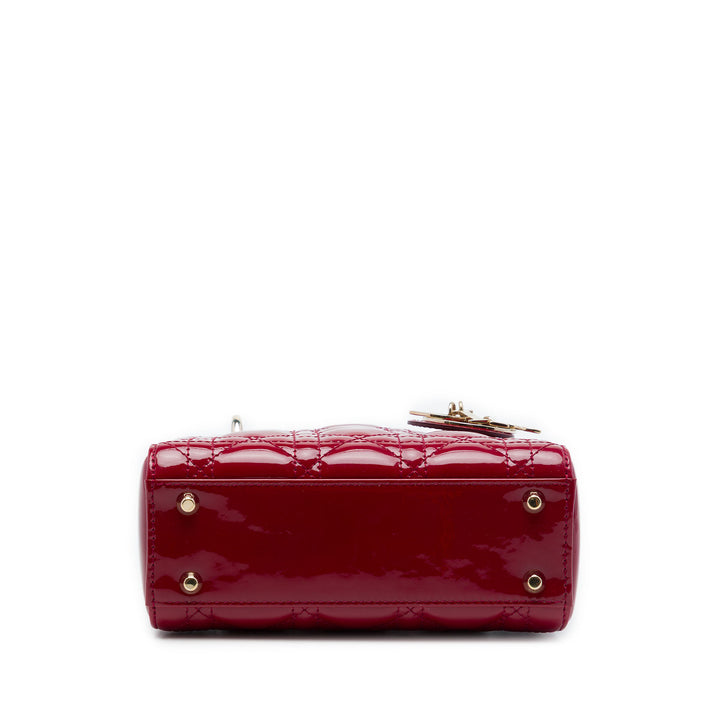 Dior Sac à main Lady Dior Cannage Mini Rouge – vue 3 – GABY PARIS