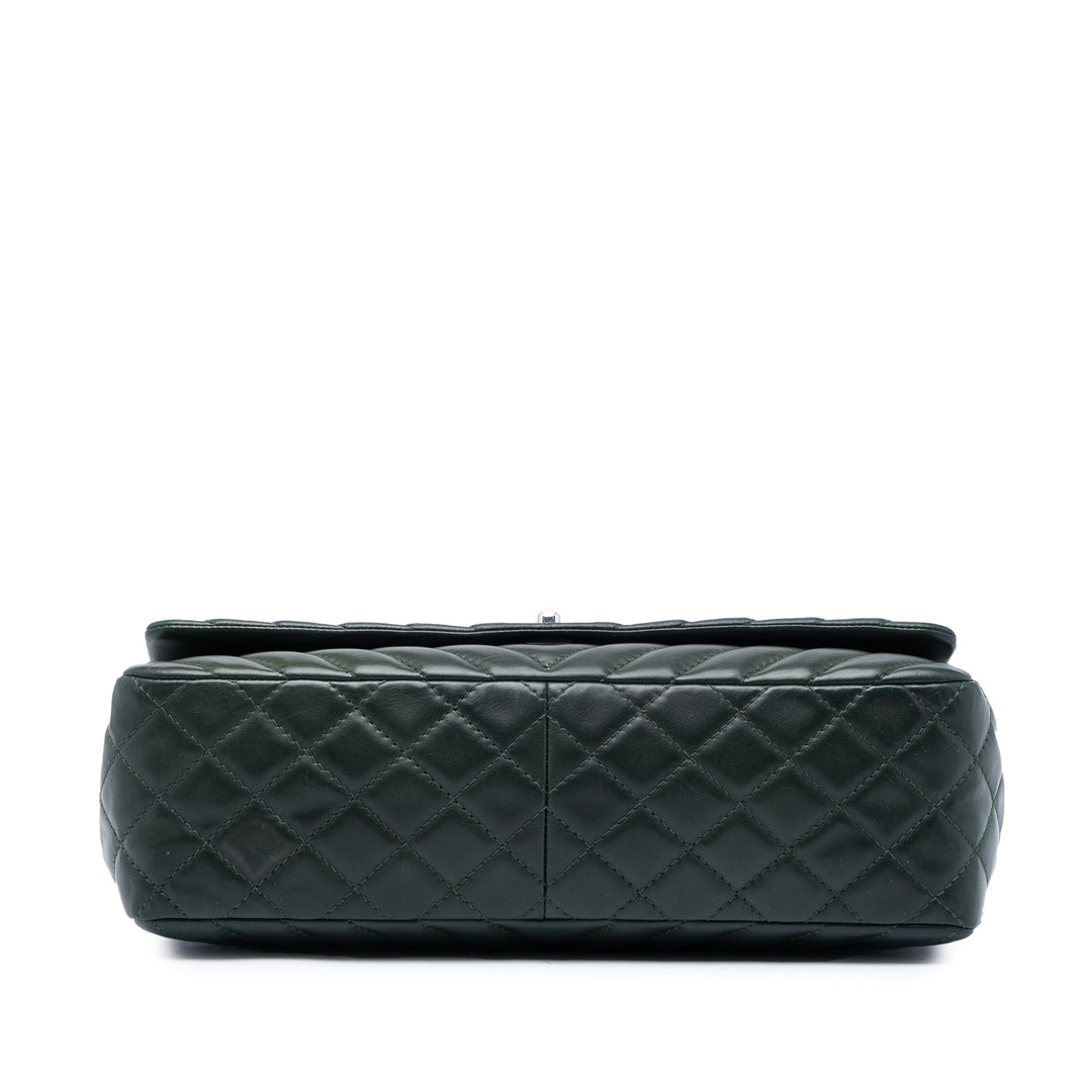 Chanel CC Chevron Rabat simple Cuir d'agneau