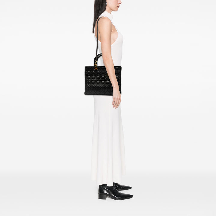 Dior Large Cuir d’agneau Cannage Lady Dior