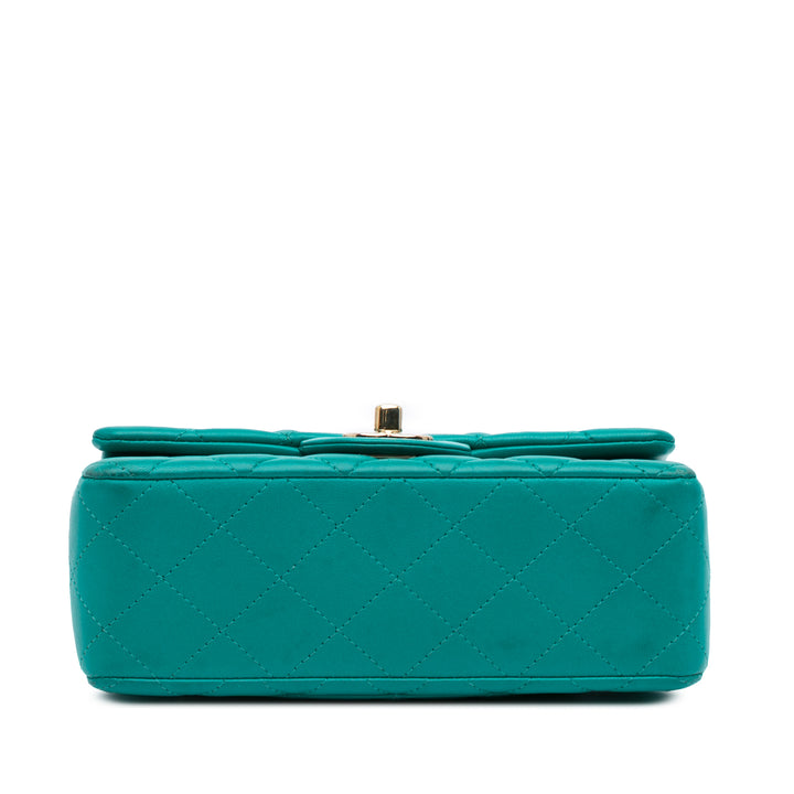 Chanel Mini Rectangular Classic Cuir d’agneau Single Flap Bleu – GABY PARIS Authentique