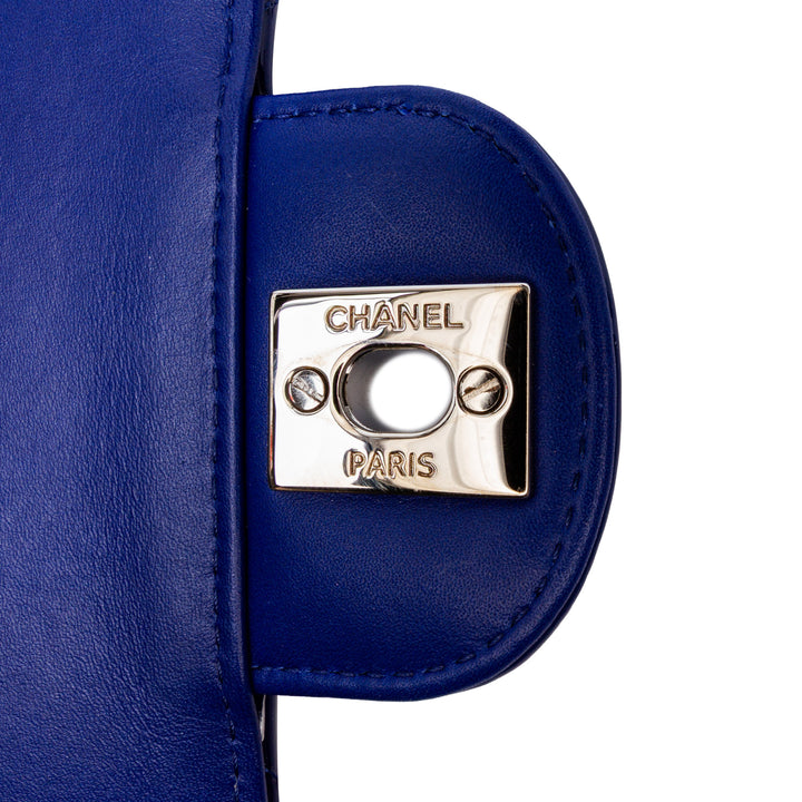 Chanel Mini Rectangular Classic Chevron Cuir verni Simple rabat