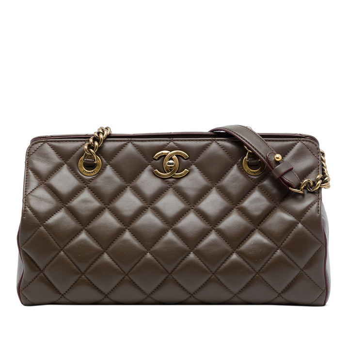 Chanel Cabas Matelassé Perfect Edge Petit Cuir de veau Marron – vue principale – GABY PARIS