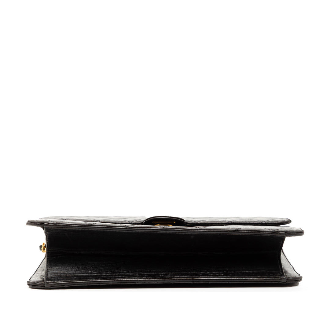 Chanel Medium CC Matelassé Cuir d’agneau Simple rabat