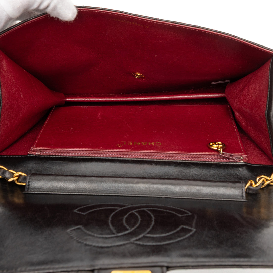 Chanel Medium CC Matelassé Cuir d’agneau Simple rabat