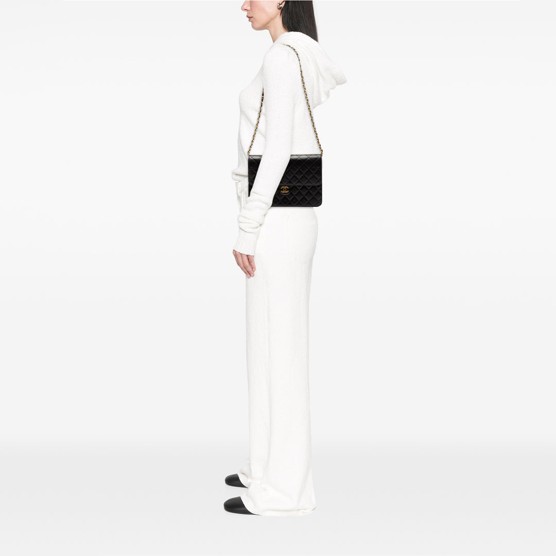 Chanel Medium CC Matelassé Cuir d’agneau Simple rabat