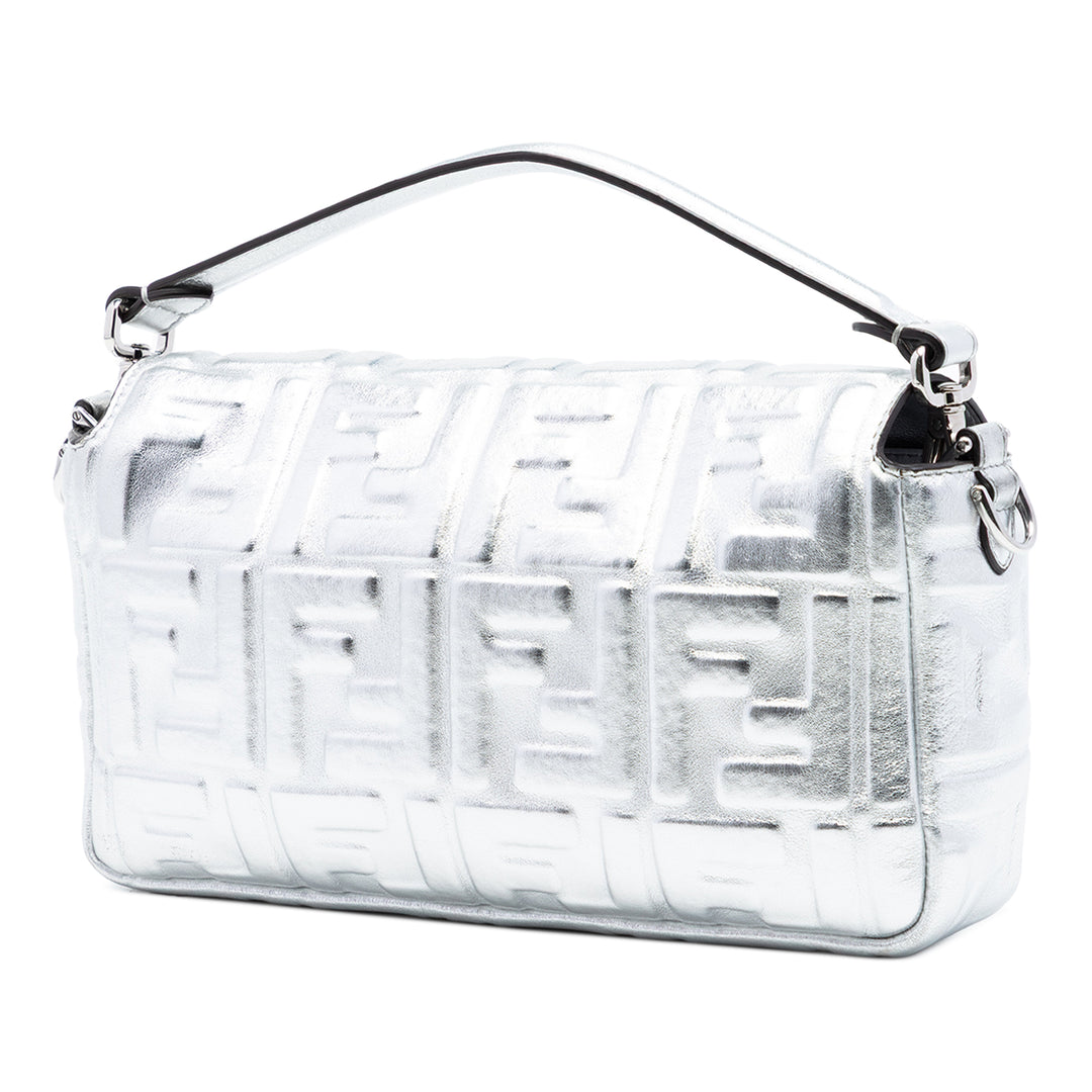 Fendi Medium Metallic Cuir embossé FF Baguette Sac