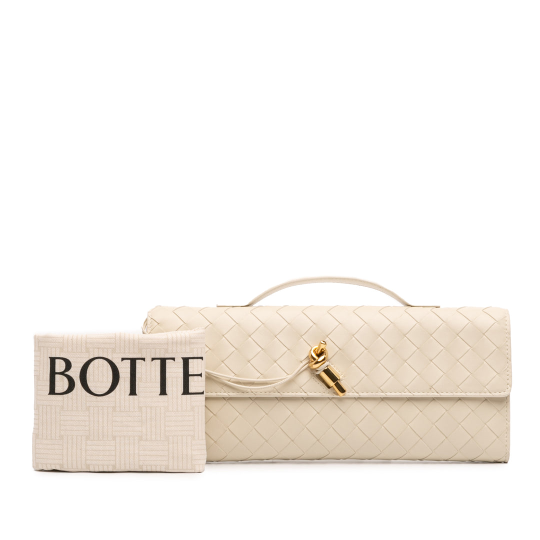 Bottega Veneta Cuir d’agneau Intrecciato Andiamo Pochette