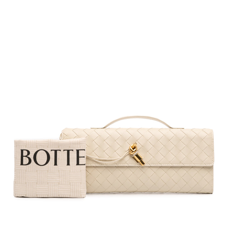 Bottega Veneta Cuir d’agneau Intrecciato Andiamo Pochette