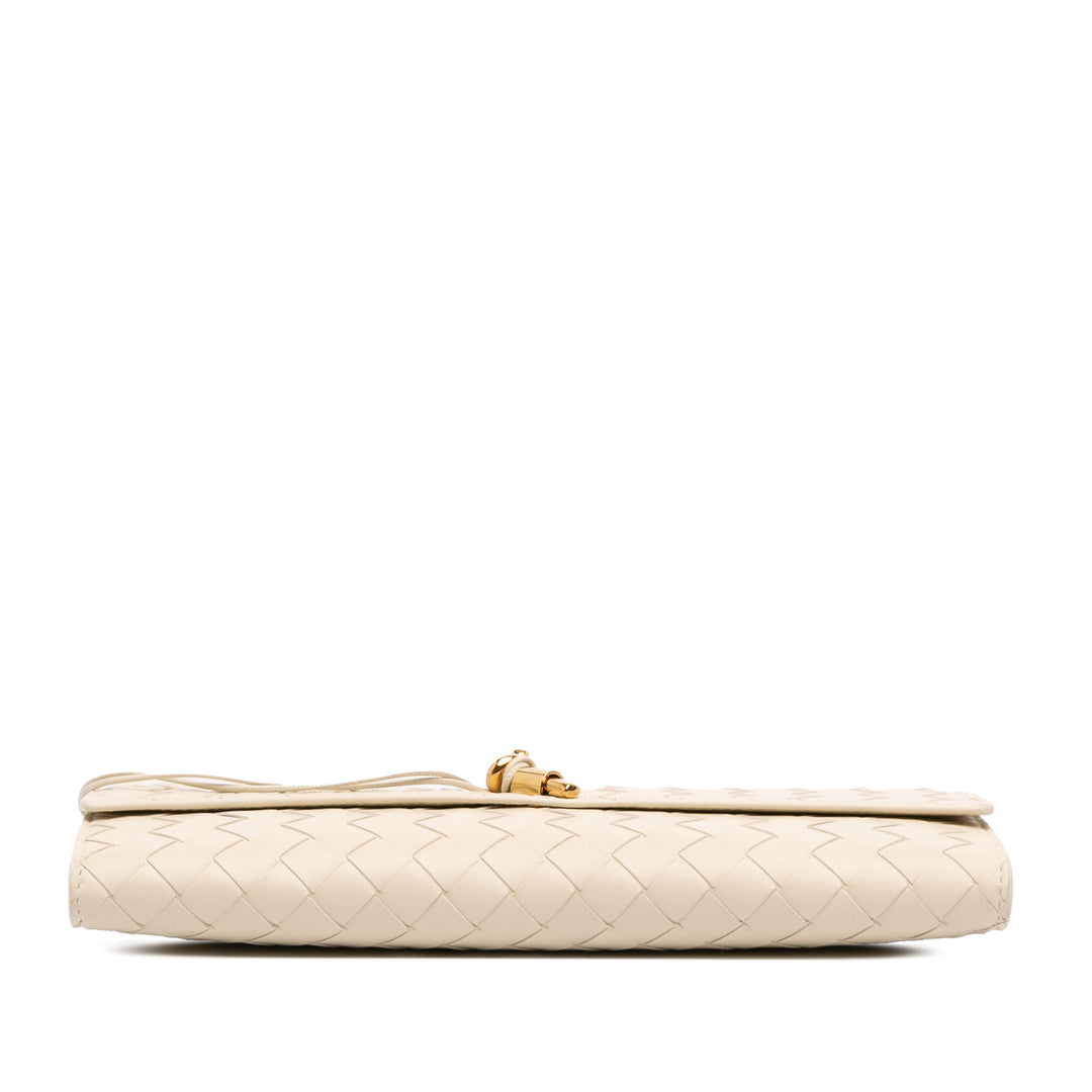 Bottega Veneta Cuir d’agneau Intrecciato Andiamo Pochette
