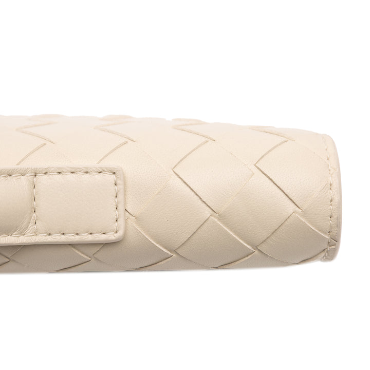 Bottega Veneta Cuir d’agneau Intrecciato Andiamo Pochette