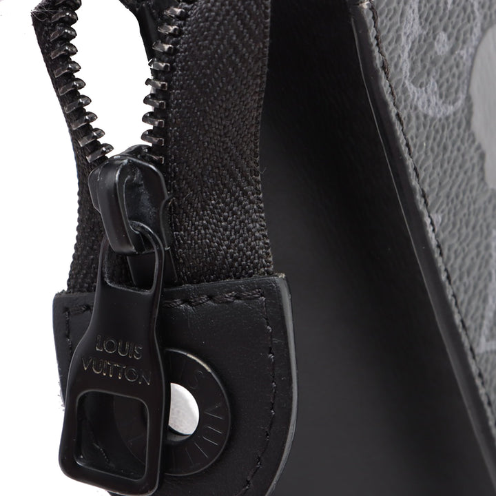 Louis Vuitton Yayoi Kusama Monogram Eclipse Pochette Voyage MM