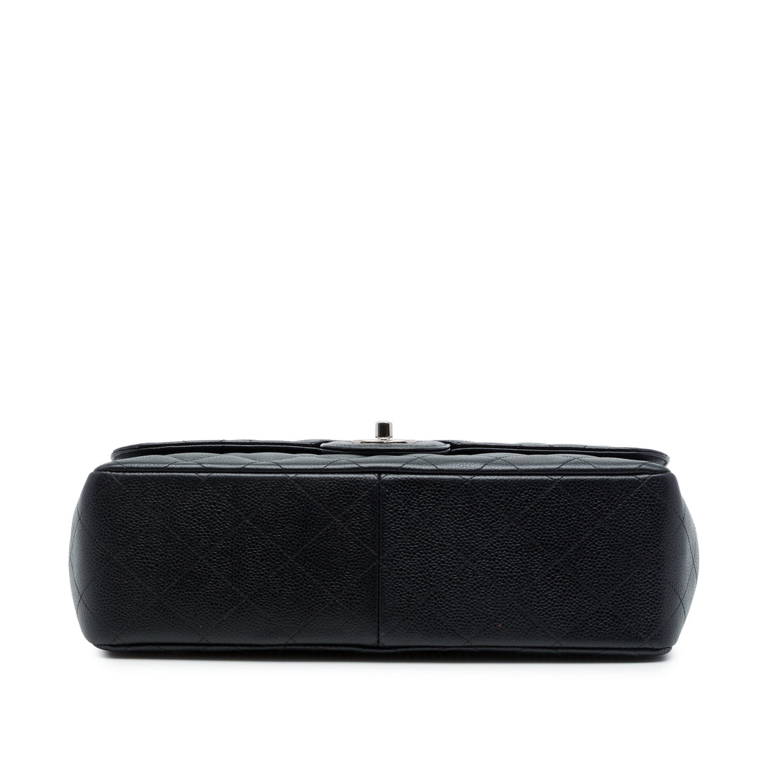 Chanel Sac porté épaule Classic Double rabat Jumbo Cuir caviar Noir – vue 3 – GABY PARIS