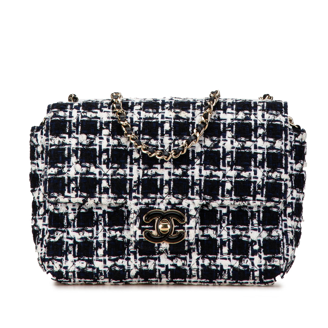 Chanel Mini Tweed Resin Heart Flap Black - GABY PARIS