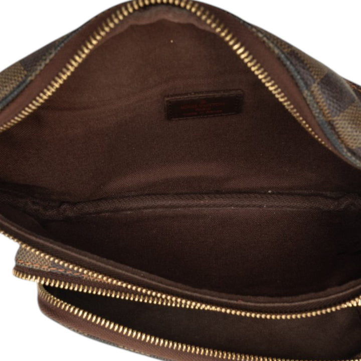 Louis Vuitton Melville Bum Sac Damier Ébène Marron – vue 4 – GABY PARIS