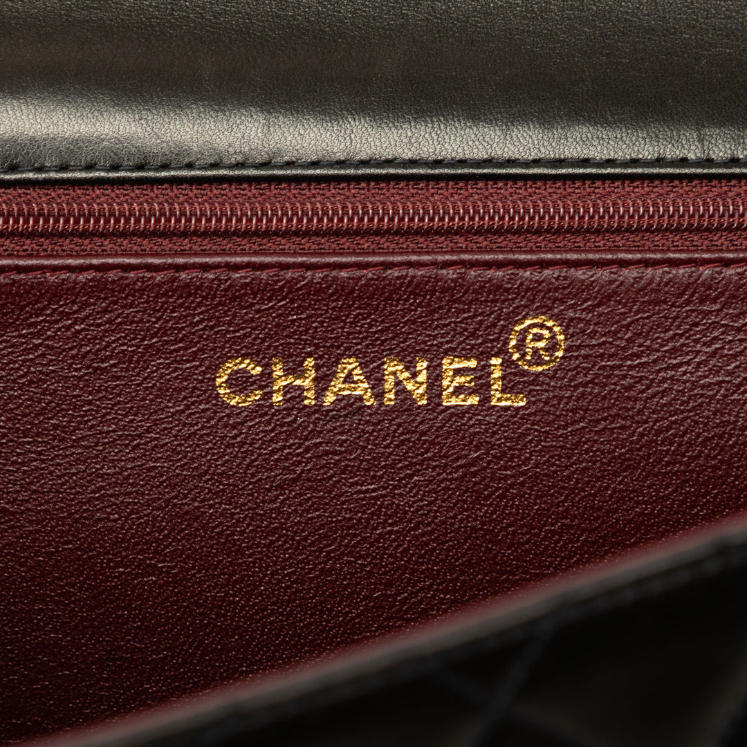Chanel CC Matelassé Rabat simple Moyen Cuir d'agneau
